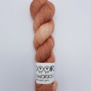 Dottir Dyeworks (72/25) - 100 gr dokkur - Dottir7525 rosebud