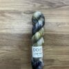 Dottir Dyeworks 100% ull - 100gr - Dottir100 ironic