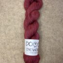 Dottir Dyeworks (72/25) - 100 gr dokkur - Dottir7525 ruby red