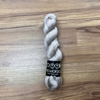 Dottir dyeworks - Mulberry Silki